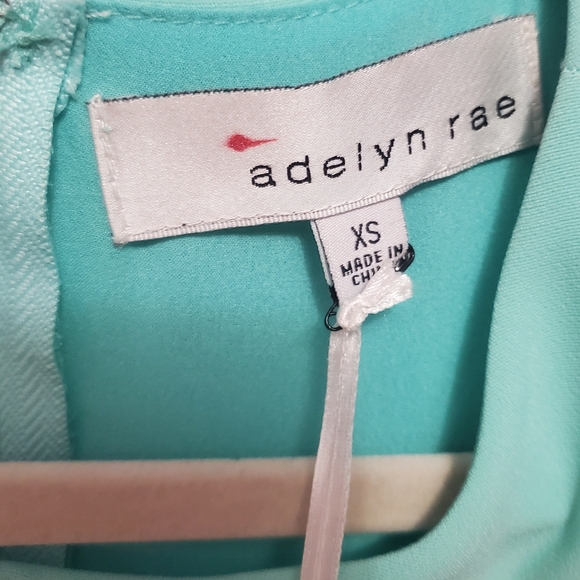 *NWT*Adelyn Rae Hold Me Closer Mint Dress, size XS - Picture 8 of 10